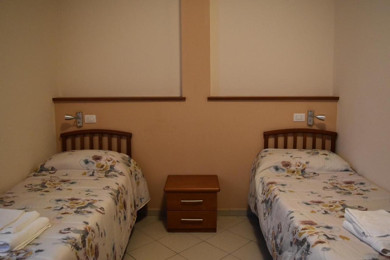 La Dea Hotel ปิซา ภายนอก รูปภาพ
