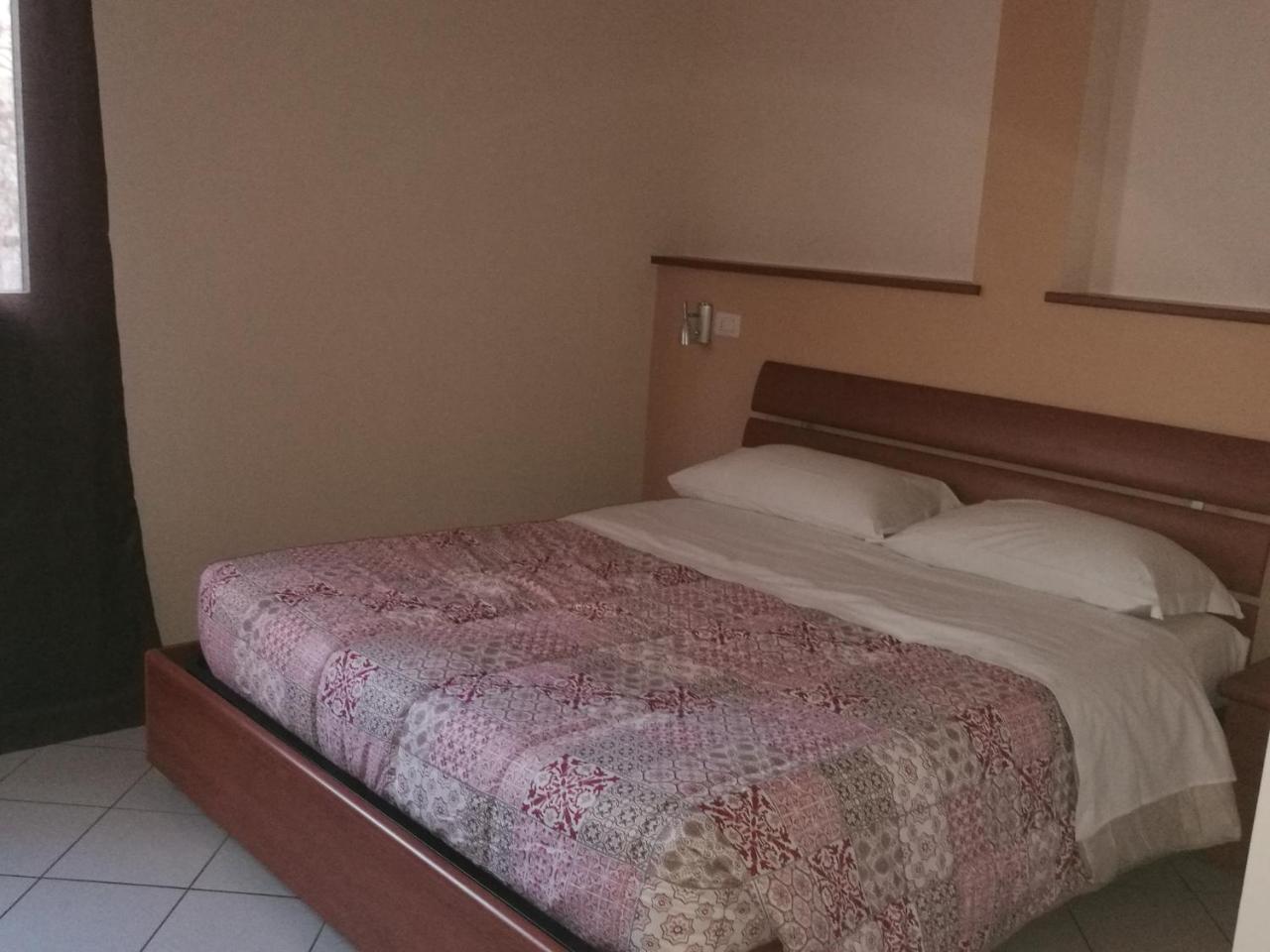 La Dea Hotel ปิซา ภายนอก รูปภาพ